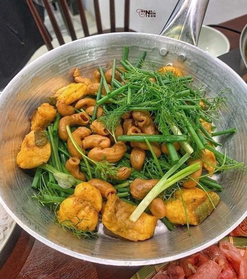 Bao tử cá xào rau thơm